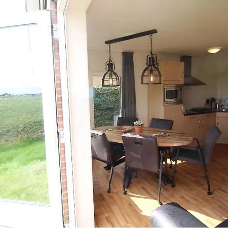 Bungalow 12-28 Medemblik * Opperdoes